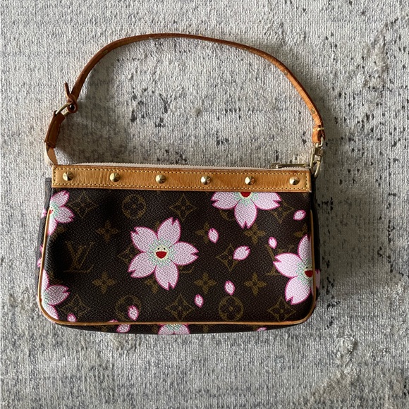 SOLD - Louis Vuitton Cherry Blossom Pochette Accessories - Picture 4 of 9